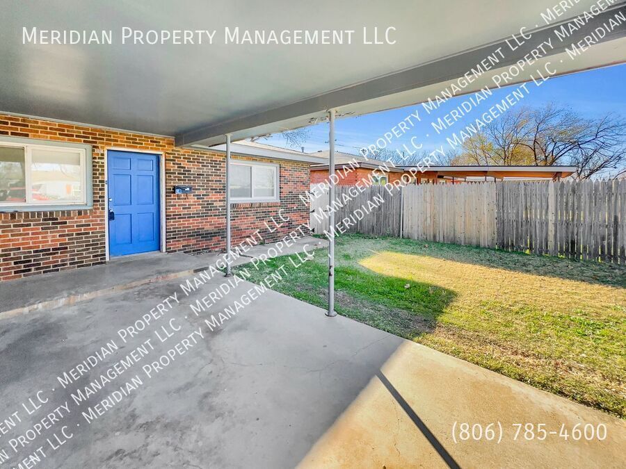 2107 35th St in Lubbock, TX - Building Photo