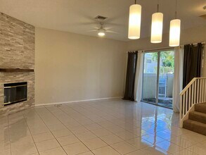 847 NE 17th Way in Fort Lauderdale, FL - Building Photo - Building Photo