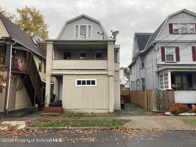 property at 94 Wyoming St