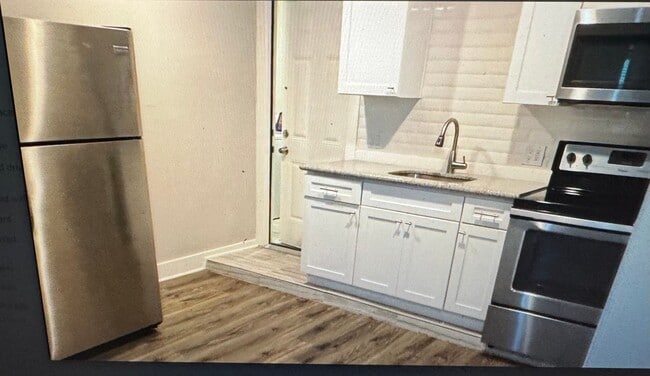 2326 Deadwood Dr in Austin, TX - Building Photo - Building Photo