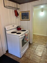 1318 New Hampshire St-Unit -1320 in Lincoln, NE - Building Photo - Building Photo