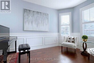 1368 Connaught Ter in Milton, ON - Building Photo - Building Photo