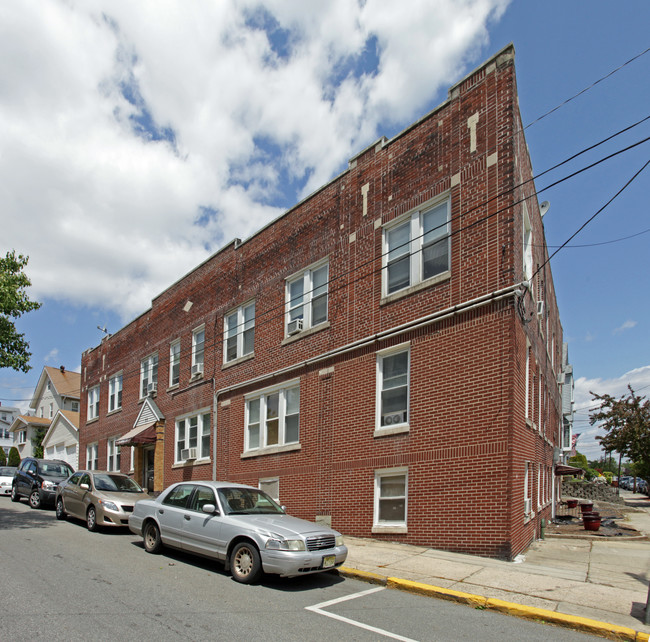 11 King St in Kearny, NJ - Foto de edificio - Building Photo