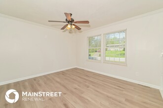 713 W Meadecrest Dr in Knoxville, TN - Building Photo - Building Photo