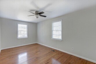 1203 E 57th St in Savannah, GA - Building Photo - Building Photo