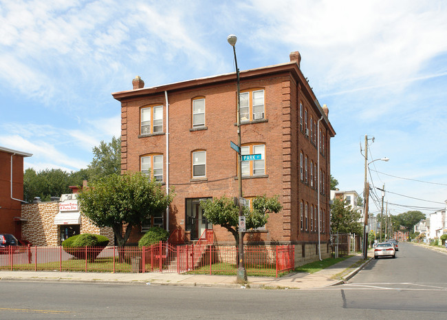 1790-1810 Park St in Hartford, CT - Building Photo - Building Photo