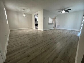 139 Hunter Lake Dr in Oldsmar, FL - Building Photo - Building Photo