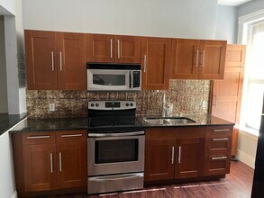 11 Winthrop St in Boston, MA - Building Photo - Building Photo