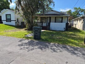 820 W 13th St in Lakeland, FL - Building Photo