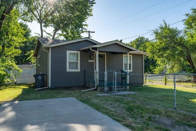 2132 N Atlanta Ave in Tulsa, OK - Building Photo - Building Photo