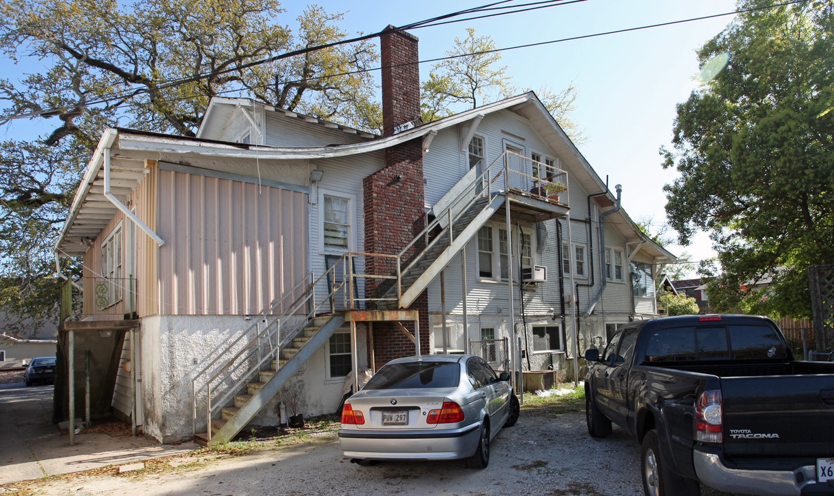 604 Metairie Rd in Metairie, LA - Building Photo