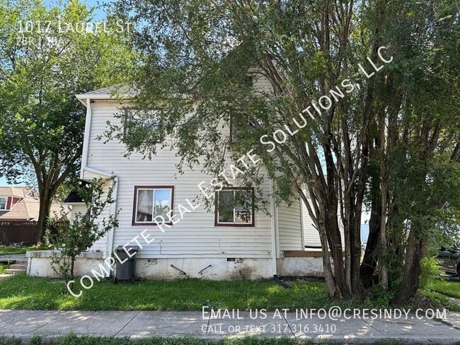 1017 Laurel St