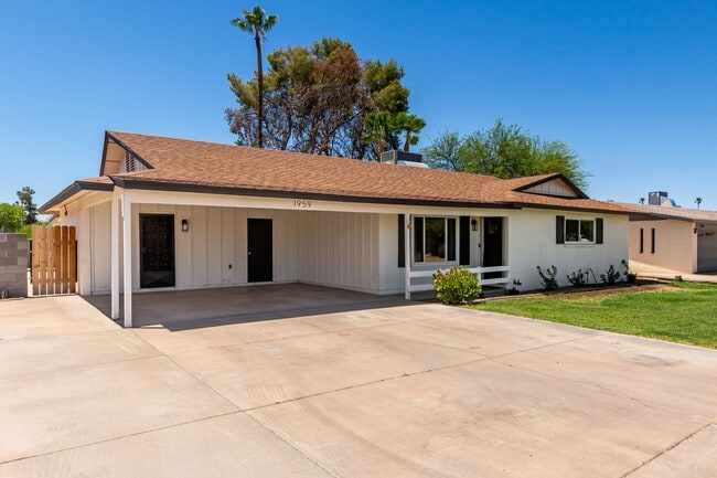 1959 E Orion St in Tempe, AZ - Foto de edificio - Building Photo