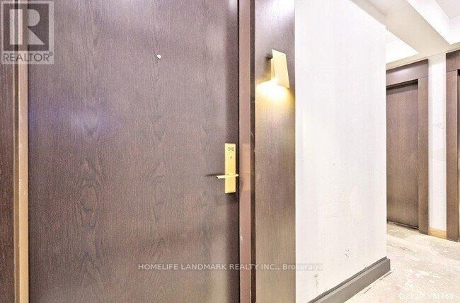 330 Richmond St W in Toronto, ON - Building Photo - Building Photo