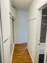 Westwood Plaza Apartments in Los Angeles, CA - Foto de edificio - Building Photo
