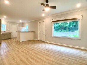 1624 Golf Club Ln in Clarksville, TN - Building Photo - Building Photo