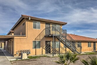 3129 N Walnut Rd in Las Vegas, NV - Building Photo - Building Photo