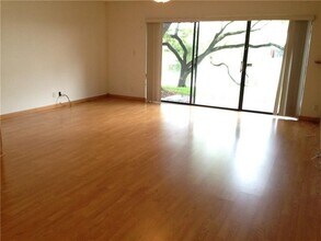 4716 NW 82nd Ave in Lauderhill, FL - Building Photo - Building Photo