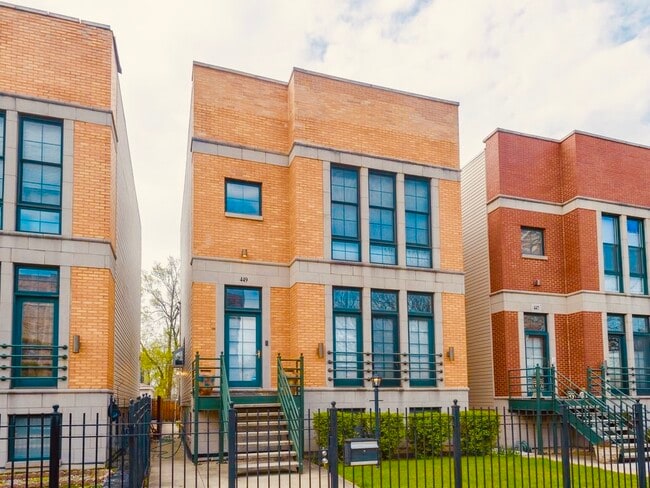 property at 449 E Bowen Ave
