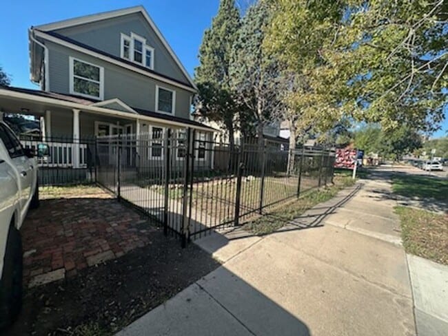 411 W Bijou St in Colorado Springs, CO - Building Photo - Building Photo