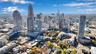 224 N Poplar St in Charlotte, NC - Building Photo