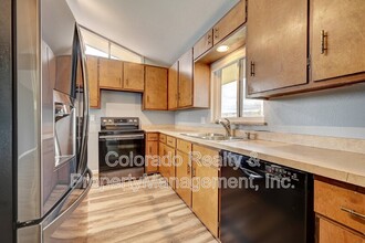 1259 Nelson St in Lakewood, CO - Building Photo - Building Photo