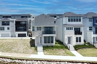 528 Secretariat Dr in Rowlett, TX - Building Photo