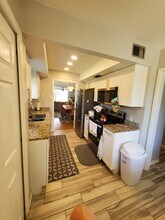 1012 Pearce Dr in Clearwater, FL - Building Photo - Building Photo