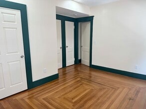 130 Hubinger St, Unit N-306 in New Haven, CT - Building Photo - Building Photo