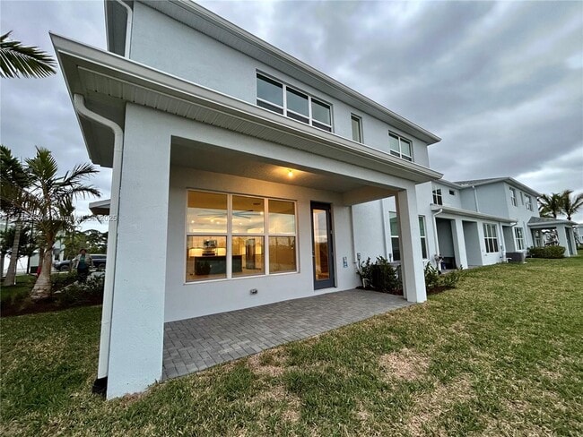 3542 NW Solange Ct in Jensen Beach, FL - Building Photo - Building Photo