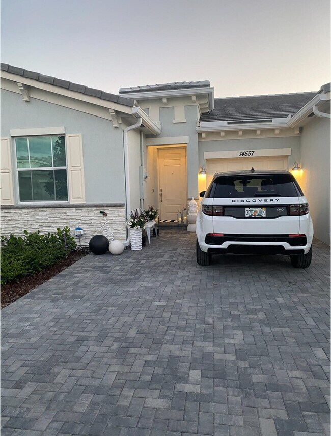 14557 Wiley Range Rd in Delray Beach, FL - Building Photo - Building Photo
