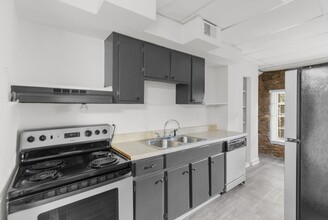 Ramsay Apartments in Birmingham, AL - Foto de edificio - Interior Photo