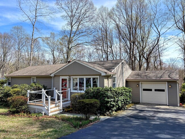 property at 3 Deer Run Rd