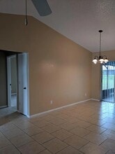 3320 Barnsdale Dr in Largo, FL - Building Photo - Building Photo