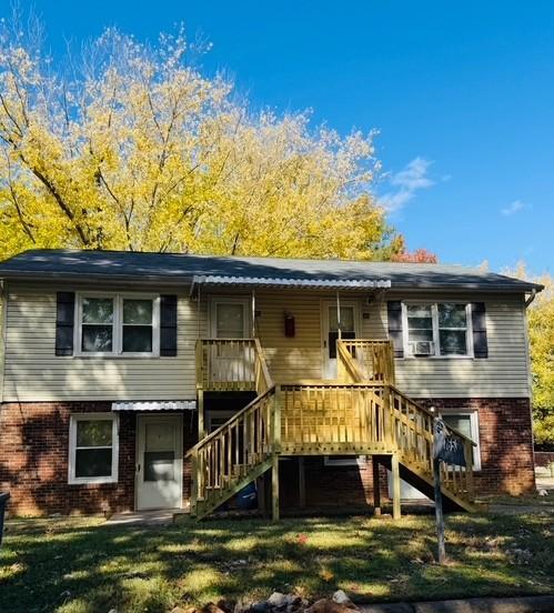 property at 1653 Dane St