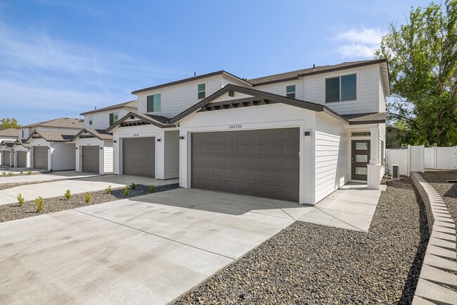 property at 1163 S Underwood St