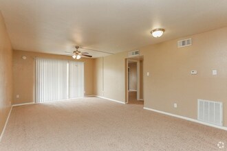 247 Tri City Beach Rd in Baytown, TX - Building Photo - Building Photo