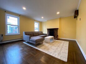 18 Bright St in Jersey City, NJ - Building Photo