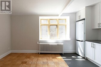 396 Avenue Rd in Toronto, ON - Building Photo - Building Photo