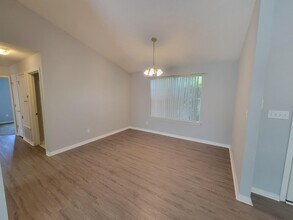 2734 Rambler Ct in Navarre, FL - Building Photo - Building Photo