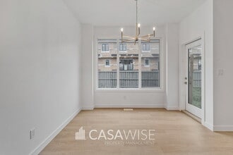 22128-22194 94 Ave NW in Edmonton, AB - Building Photo - Building Photo