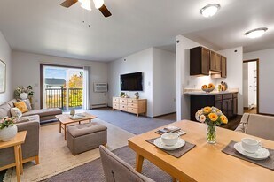 Colonial Meadows Senior Community in Pontiac, MI - Building Photo