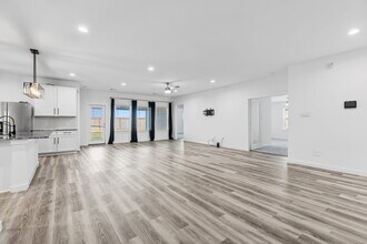 31514 Avebury Lake Ln in Fulshear, TX - Building Photo - Building Photo