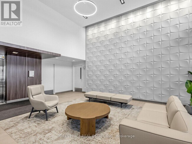 35 Walmer Rd in Toronto, ON - Building Photo - Building Photo