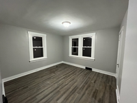 660 Forest Ave - 12