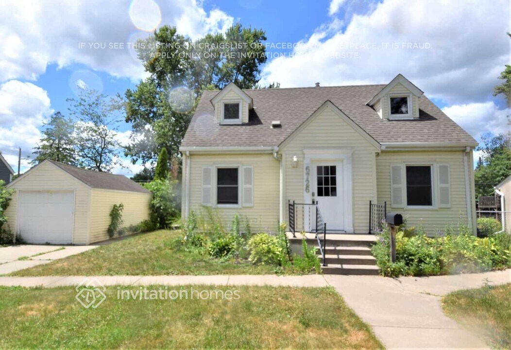 6726 4th Ave S in Richfield, MN - Building Photo