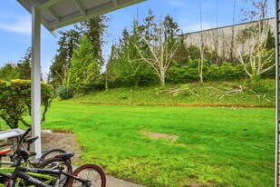 2525 S 288th St, Unit 3 in Federal Way, WA - Building Photo