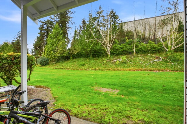 2525 S 288th St, Unit 3