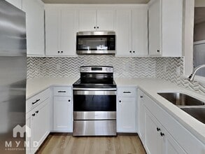 5401 Ashworth Ct in Granbury, TX - Foto de edificio - Building Photo