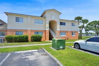 3650 N 56th Ave in Hollywood, FL - Building Photo - Building Photo